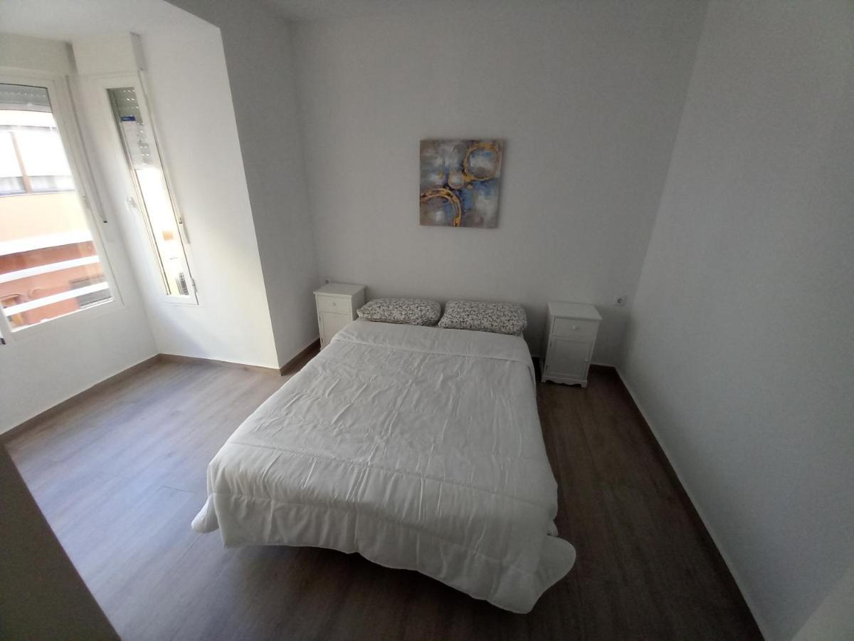 All Season Flat Alicante Bagian luar foto