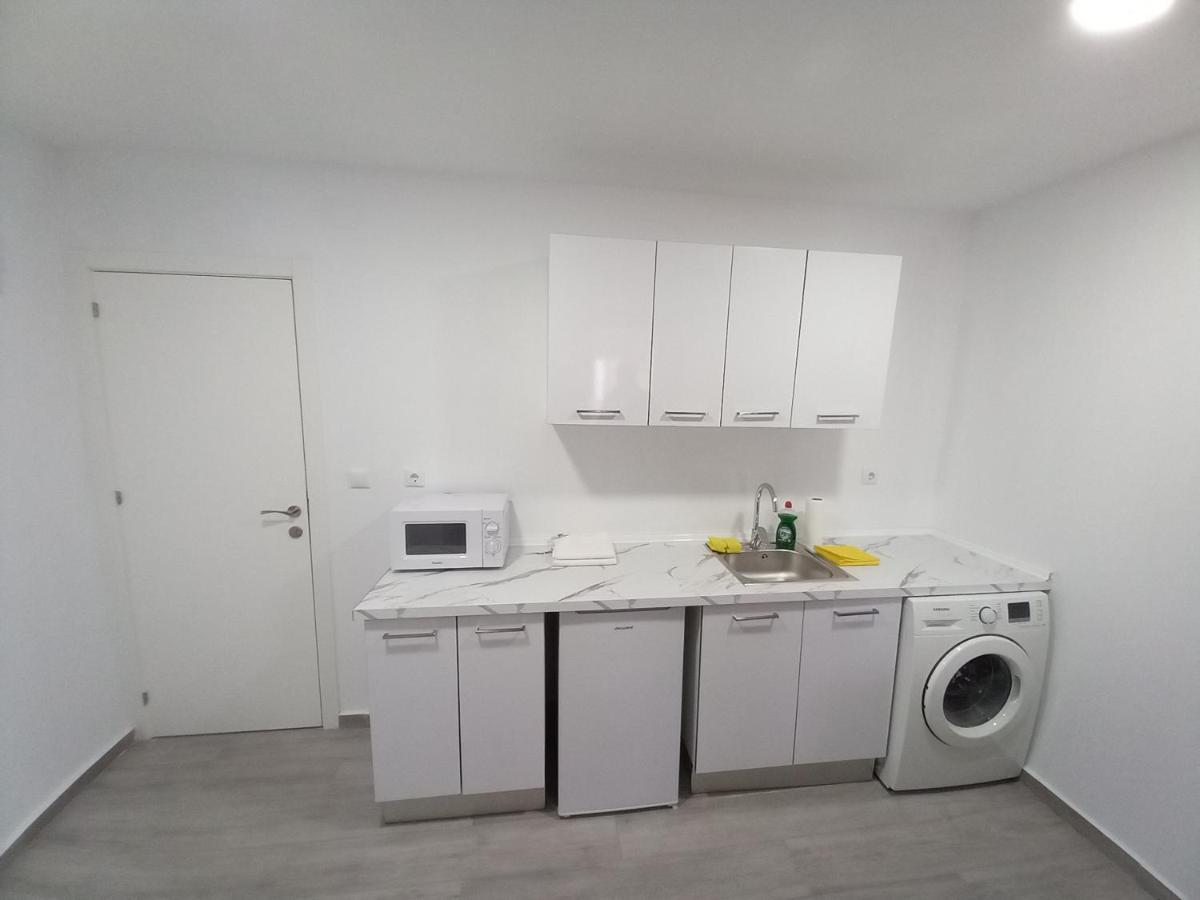 All Season Flat Alicante Bagian luar foto