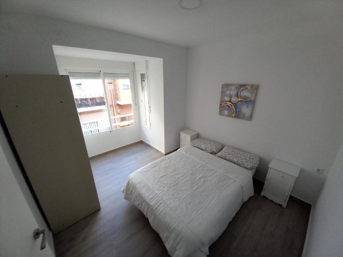 All Season Flat Alicante Bagian luar foto